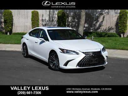 Certified 2025 Lexus ES 350 w/ Premium Package