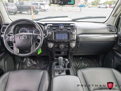 Used 2016 Toyota 4Runner Trail Premium AWD/4WD image 32