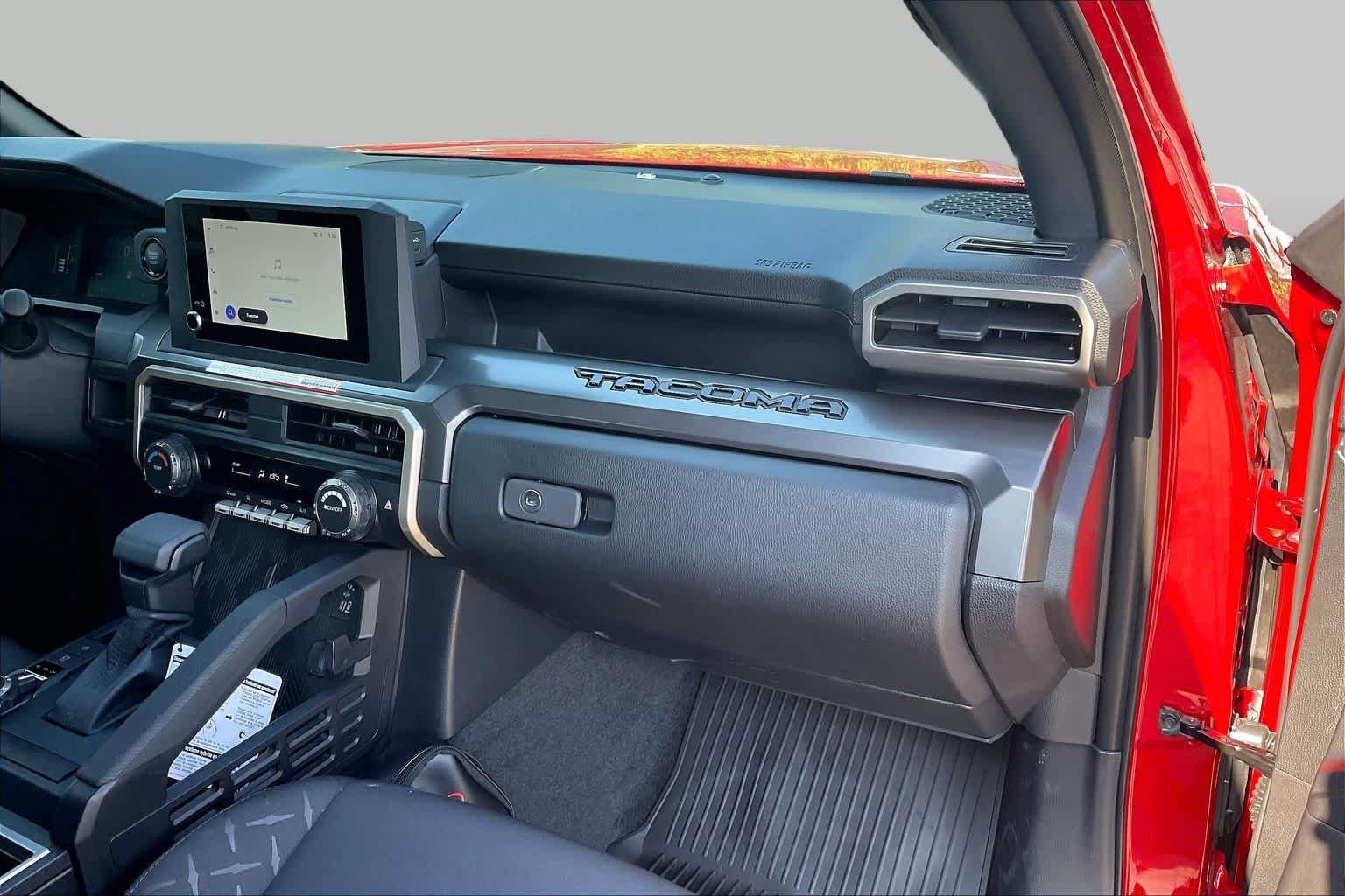 Used 2026 Toyota Tacoma SR5 AWD/4WD image 18