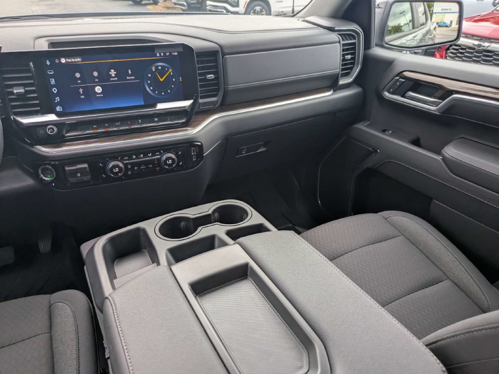 Used 2026 Chevrolet Silverado 1500 RST w/ RST Select Package RWD image 17
