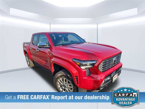 Used 2026 Toyota Tacoma Limited AWD/4WD image 3