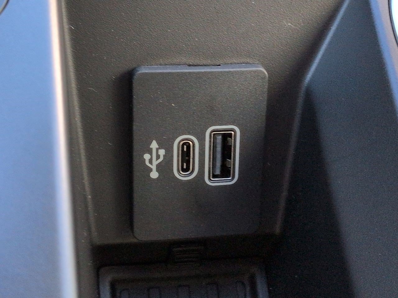 New 2026 Lincoln Nautilus Reserve AWD/4WD image 23
