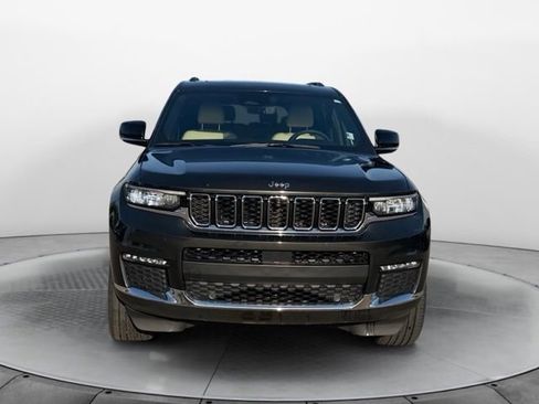 Used 2023 Jeep Grand Cherokee L Limited w/ Luxury Tech Group II AWD/4WD image 8