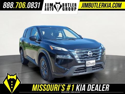 Used 2024 Nissan Rogue S FWD image 23