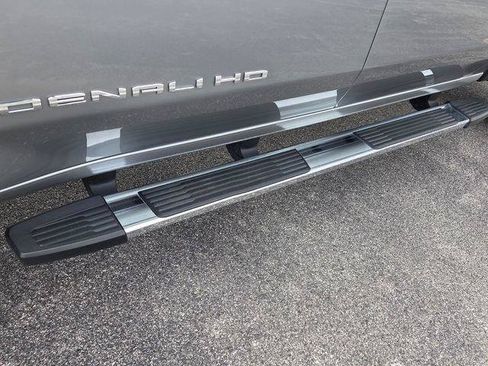 Certified 2025 GMC Sierra 2500 Denali AWD/4WD image 10