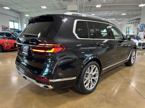 Used 2023 BMW X7 xDrive40i AWD/4WD image 8
