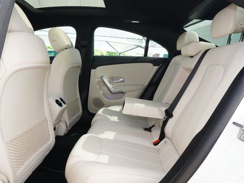 Used 2023 Mercedes-Benz CLA 250 4MATIC w/ Premium Package image 28