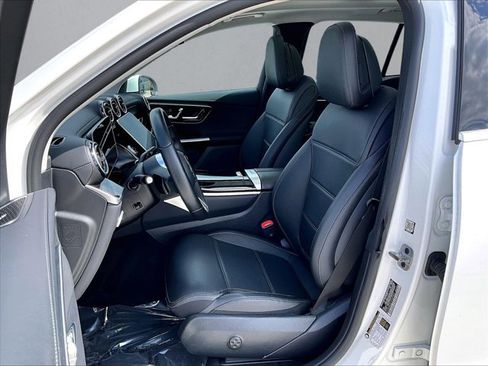 Certified 2023 Mercedes-Benz GLC 300 image 27