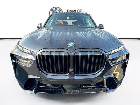 New 2027 BMW X7 xDrive40i w/ Executive Package AWD/4WD image 2