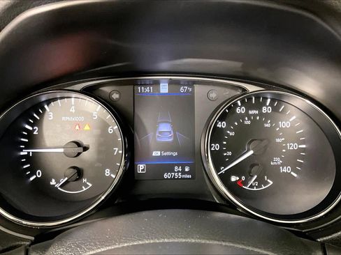 Used 2021 Nissan Rogue Sport SL w/ Premium Package image 25