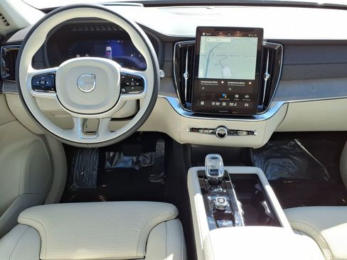 New 2026 Volvo XC90 B6 Ultra image 8