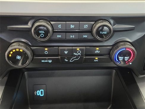 Used 2024 Ford F250 XLT image 20