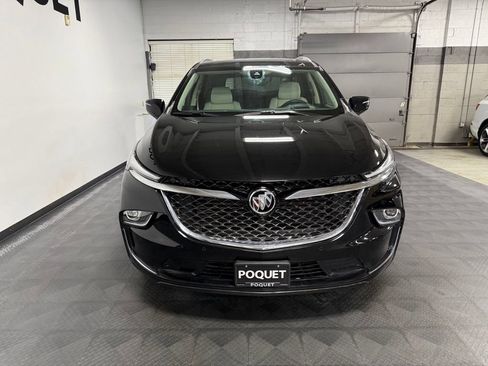 Used 2023 Buick Enclave Avenir FWD image 3