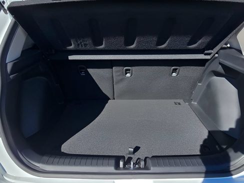 New 2026 Hyundai Venue SE FWD image 29