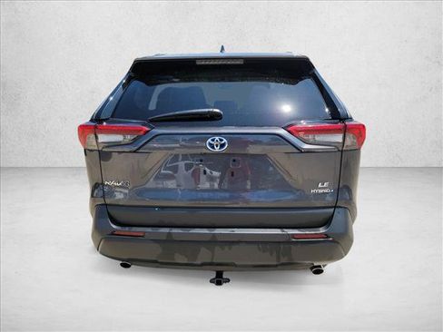 Used 2024 Toyota RAV4 LE AWD/4WD image 6