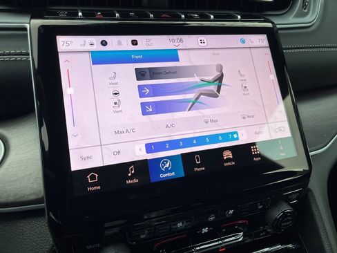 New 2025 Jeep Grand Cherokee L Limited w/ Luxury Tech Group II image 35