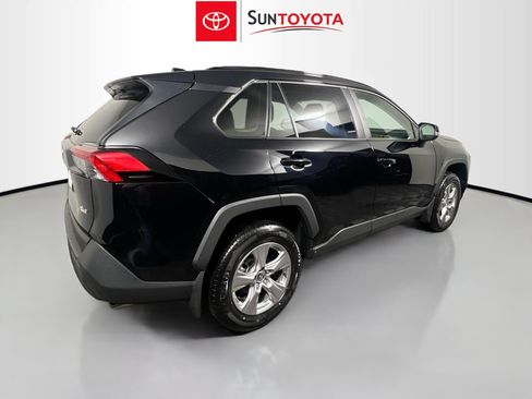 Used 2025 Toyota RAV4 XLE image 4