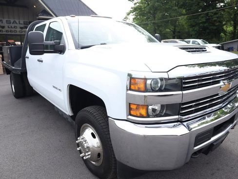 Used 2019 Chevrolet Silverado 3500 LTZ w/ Duramax Plus Package AWD/4WD image 3