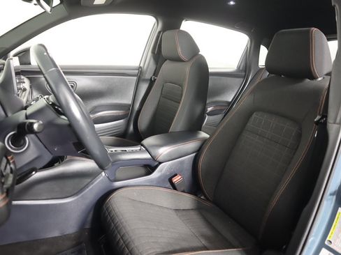Used 2023 Honda HR-V Sport image 27