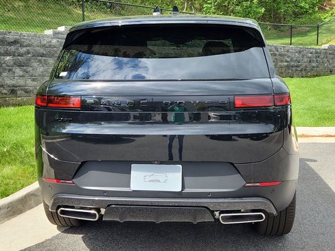 New 2026 Land Rover Range Rover Sport SE AWD/4WD image 7
