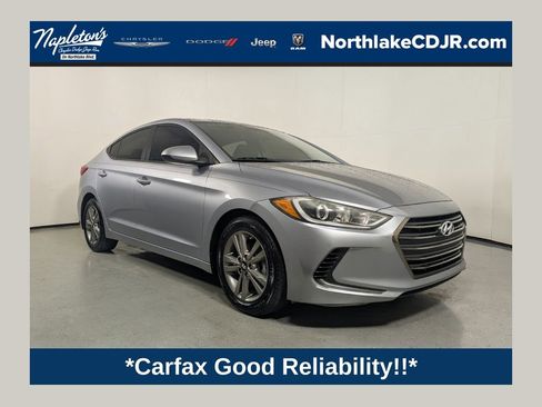 Used 2017 Hyundai Elantra SE image 1