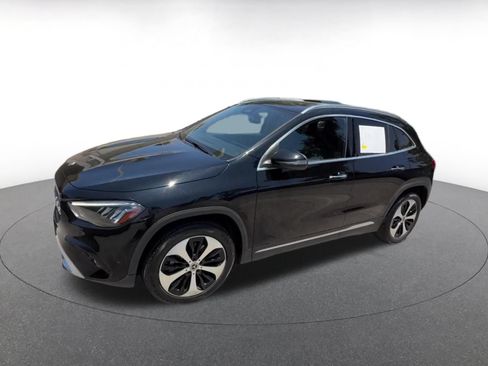 Used 2025 Mercedes-Benz GLA 250 image 7