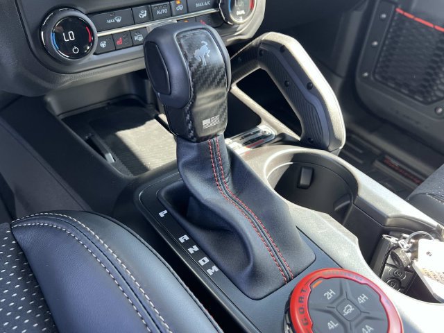 New 2026 Ford Bronco Raptor w/ Interior Carbon Fiber Pack AWD/4WD image 35