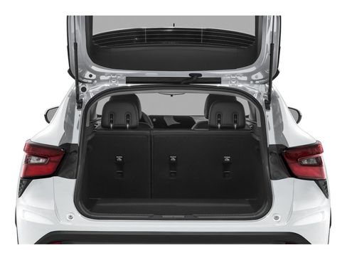 New 2026 Chevrolet Trax LT w/ Driver Confidence Package FWD image 36
