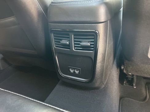 Used 2023 Chrysler 300 S image 26