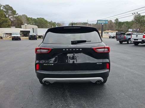 Used 2025 Ford Escape Active image 4