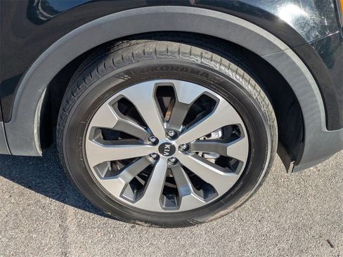 Used 2020 Kia Telluride S w/ S 8 Passenger Seating Package image 10