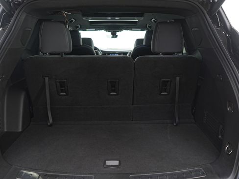 Used 2023 Buick Enclave Essence w/ Experience Buick Package image 10