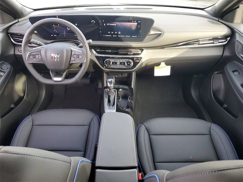 New 2026 Buick Envista Sport Touring image 8