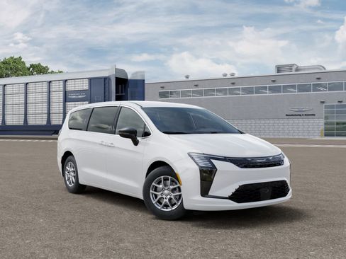 New 2027 Chrysler Pacifica Select FWD image 5