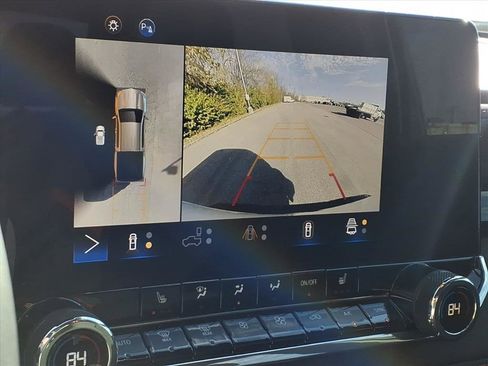 Used 2024 Chevrolet Colorado Z71 w/ Z71 Convenience Package 2 image 13