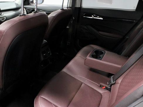 Used 2023 Kia Seltos SX w/ SX Sunroof Package AWD/4WD image 23