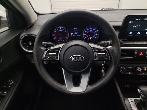 Used 2021 Kia Forte LXS FWD image 22