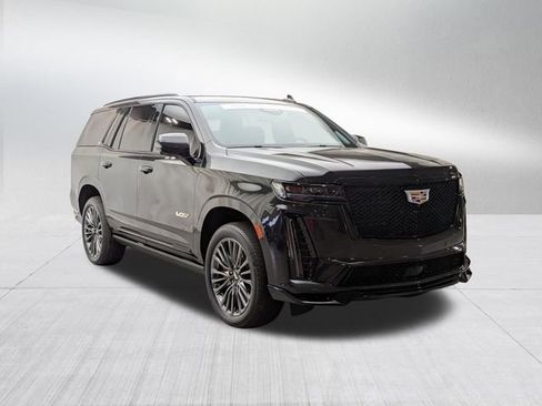 Used 2024 Cadillac Escalade V w/ Heavy-Duty Trailer Package image 3