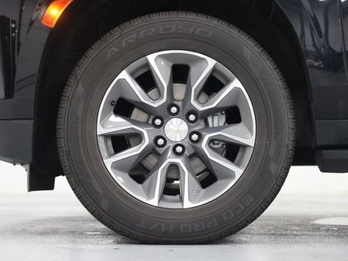 Used 2023 Chevrolet Tahoe LT w/ Luxury Package AWD/4WD image 8