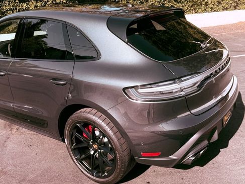 Used 2025 Porsche Macan GTS image 47
