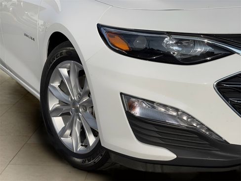 Used 2024 Chevrolet Malibu LT image 41