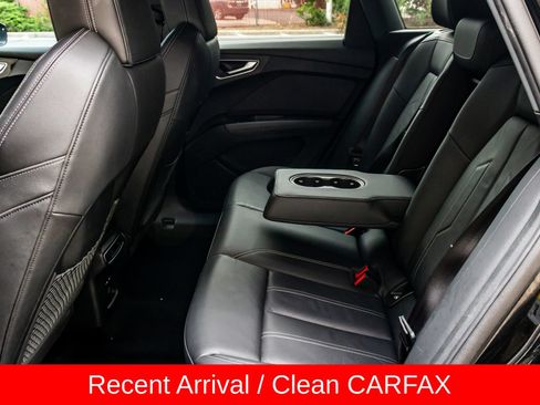 Used 2022 Audi Q4 e-tron Premium Plus AWD/4WD image 13