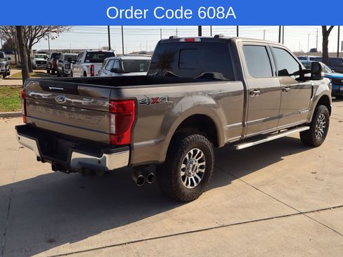Used 2022 Ford F250 Lariat w/ Lariat Value Package image 4