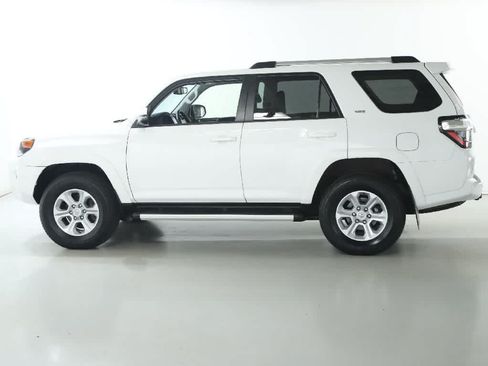 Certified 2023 Toyota 4Runner SR5 Premium w/ Moonroof Package AWD/4WD image 41