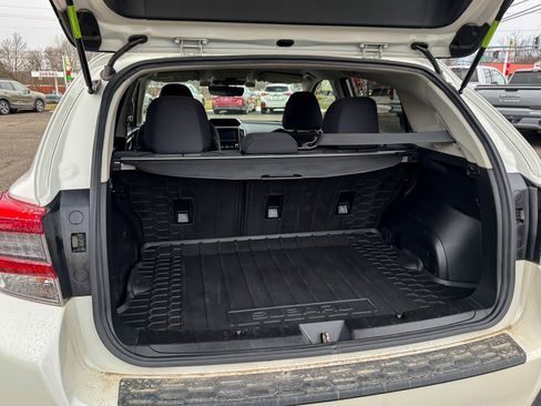 Certified 2022 Subaru Crosstrek 2.0i Premium image 13