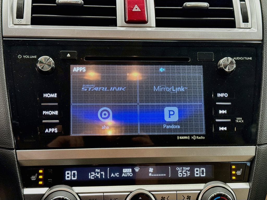 Used 2017 Subaru Outback 2.5i Premium AWD/4WD image 11