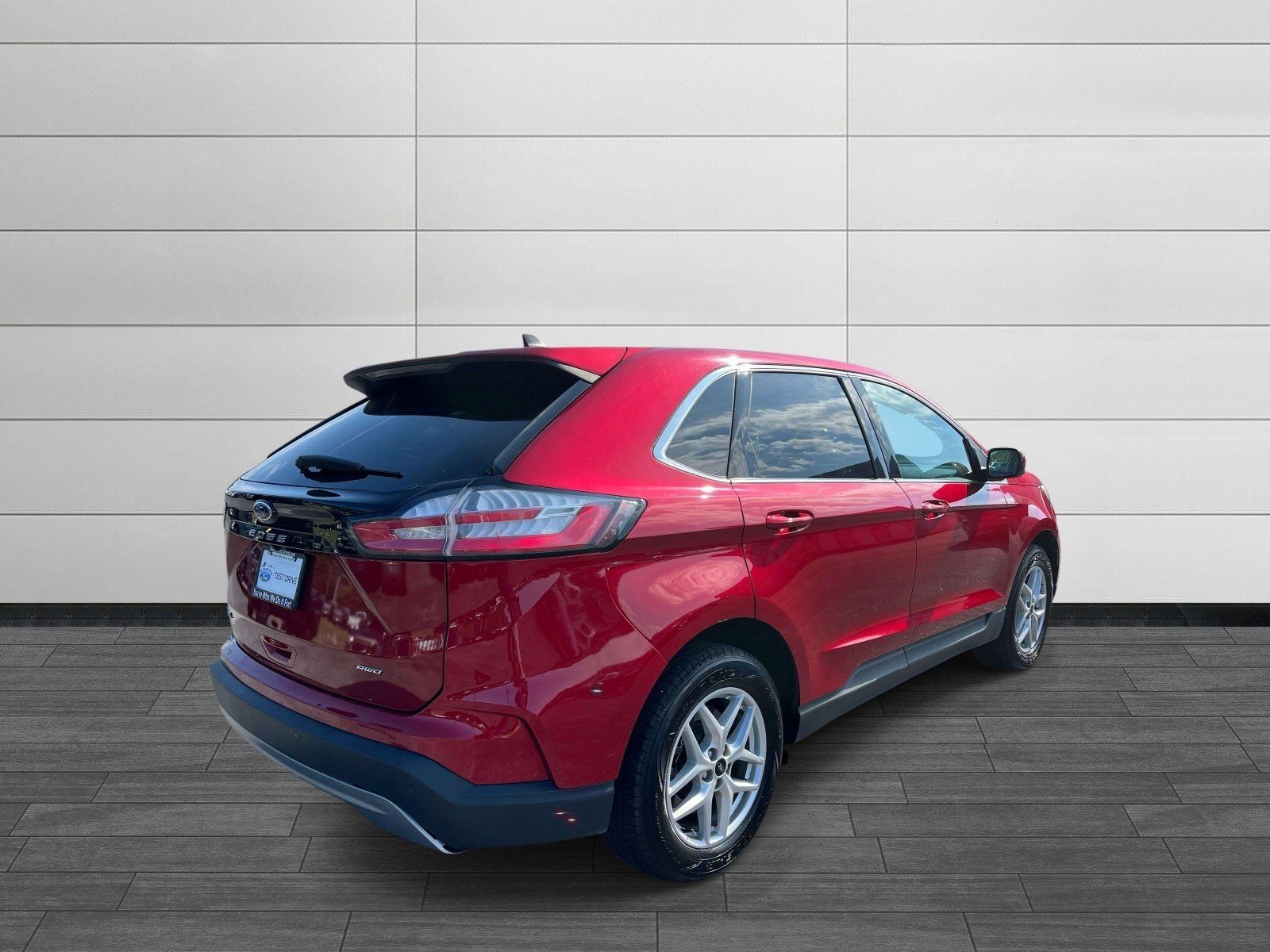 Used 2024 Ford Edge SEL AWD/4WD image 3