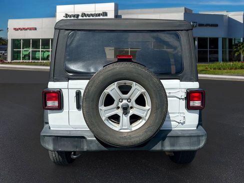 Used 2023 Jeep Wrangler Sport S image 7