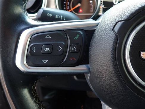 Used 2020 Jeep Wrangler Unlimited Sahara AWD/4WD image 13