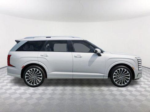 New 2026 Hyundai Palisade Calligraphy FWD image 7